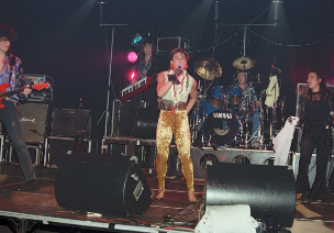 Julia Lo'Ko - 19 apr 1990